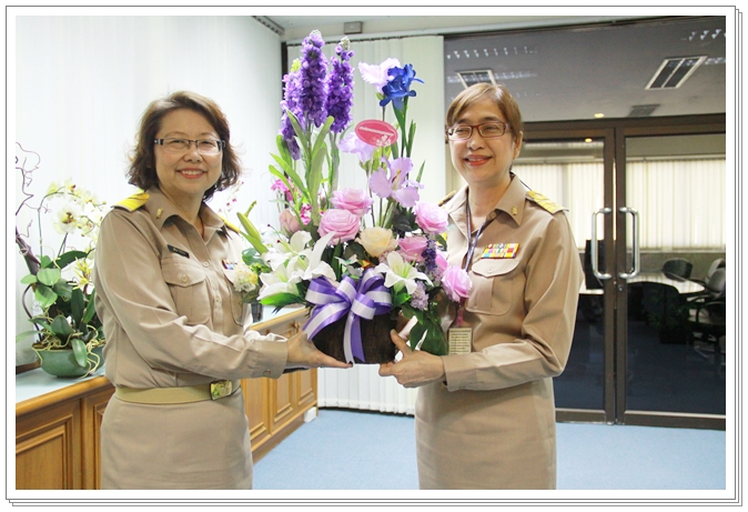 ﻿สำนักงานเลขานุการกรมร่วมแสดงความยินดีกับ รองอธิบดีกรมบังคับคดี